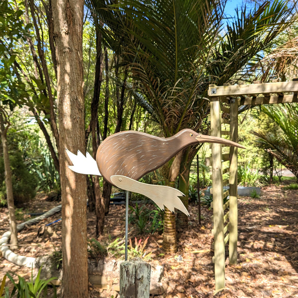 Kiwi Wind Scuplture